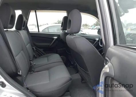 2004 Toyota Rav4 z USA, uszkodzony, nr VIN JTEGD20V440001034